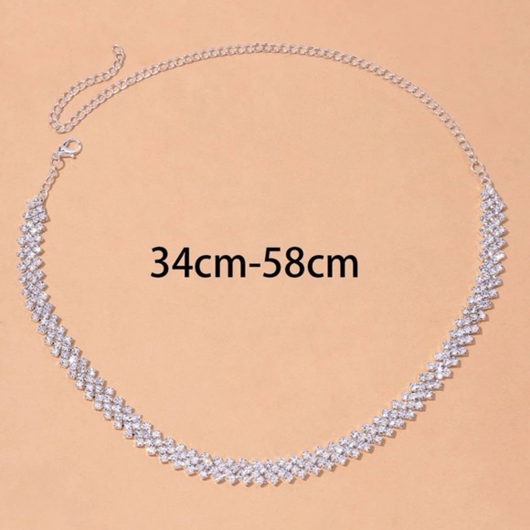 Silver Radiant Elegance Necklace - Picture 3 of 4